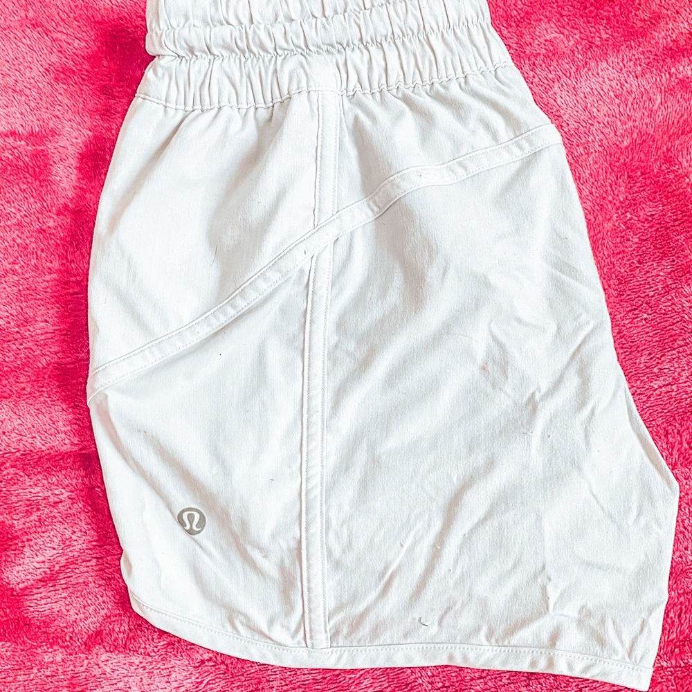 White lulu lemon shorts